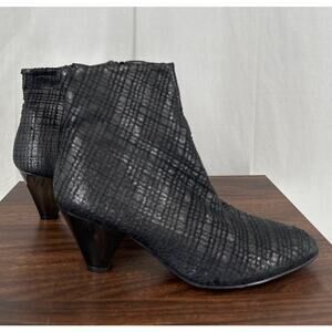 Free People Boots Womens 36 6 Black Leather Ankle Bootie Zip Lucite Heel Western